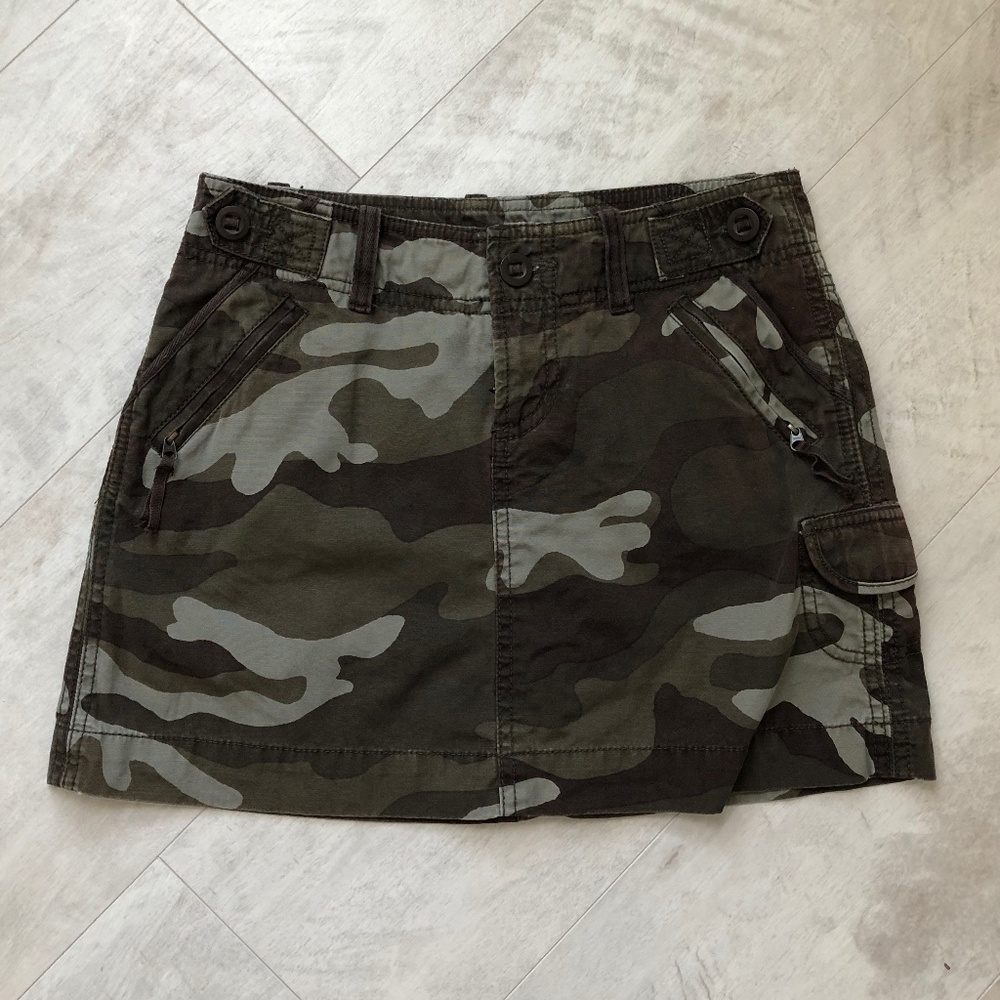 GAP Camo Print Mini Skirt